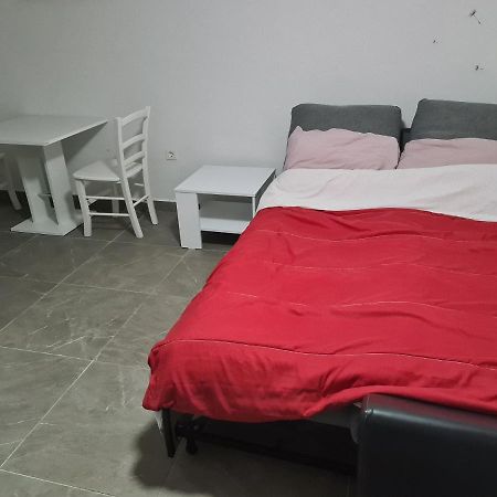 Marton Apartamento Krk Exterior foto