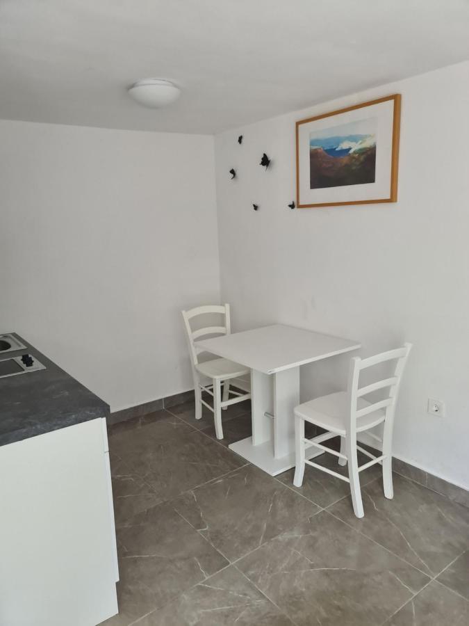 Marton Apartamento Krk Exterior foto