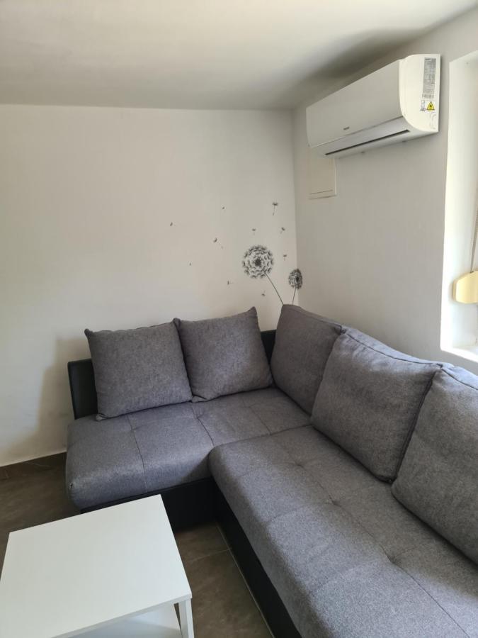 Marton Apartamento Krk Exterior foto