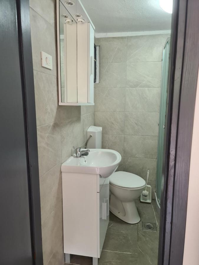 Marton Apartamento Krk Exterior foto